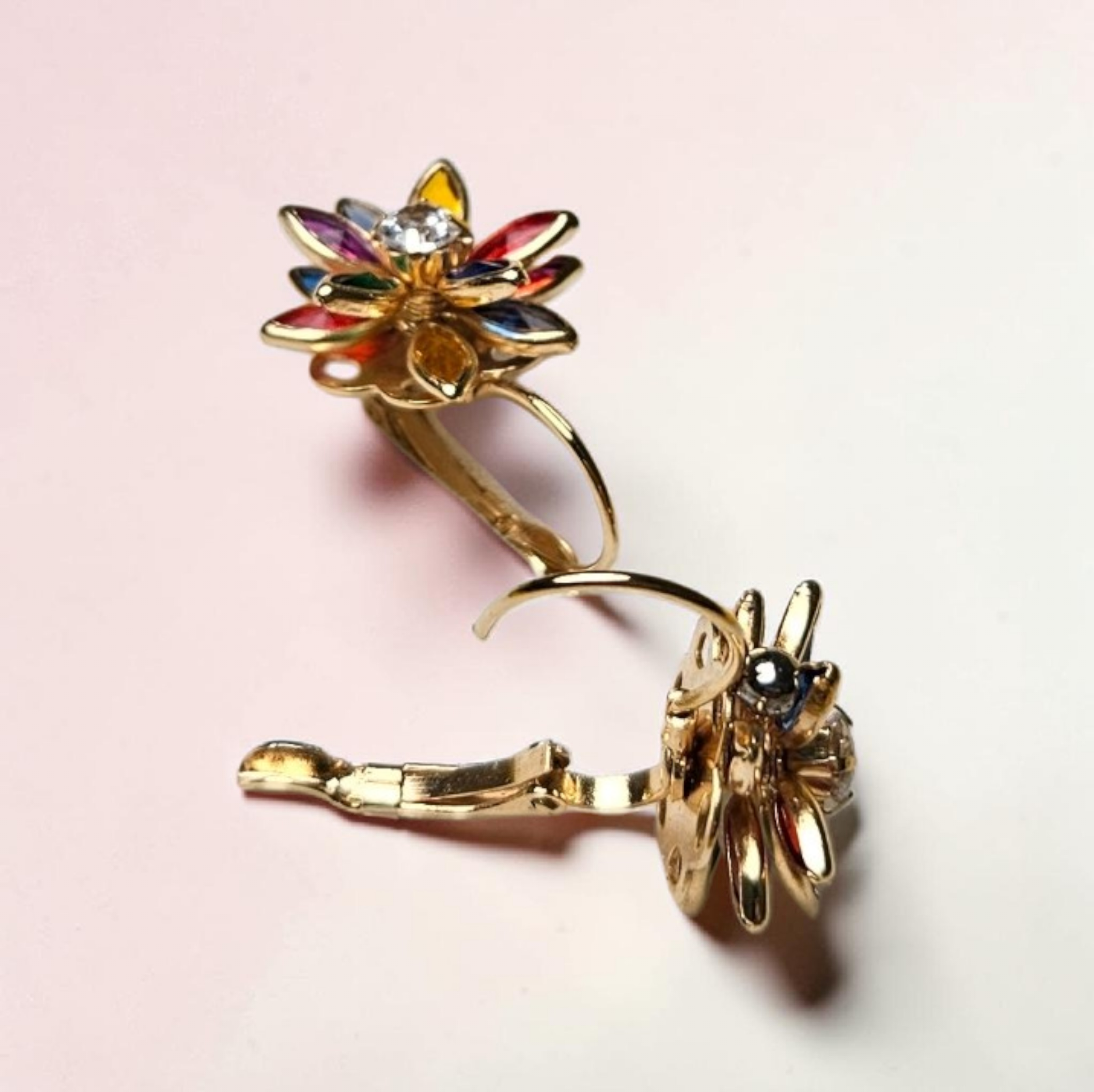 Jolly Gem Flower Drop Earrings